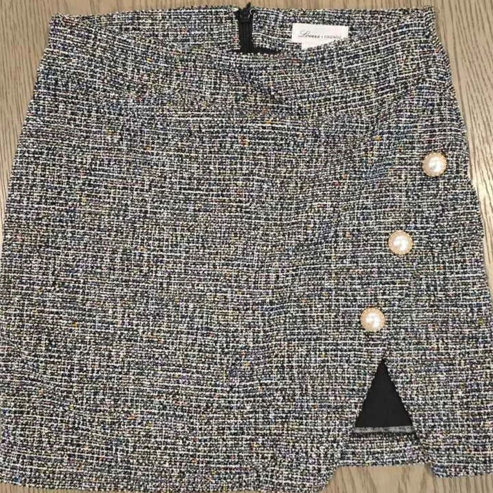 Lovers + Friends Black Tweed Pencil Skirt with Pearl Details - Picture 2 of 3